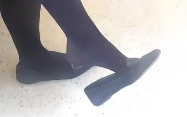 Candid Limbs Dangling Shoeplay Black Tights Nylons